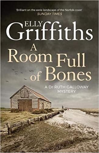 A Room Full of Bones (Ruth Galloway, 